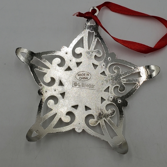 3/$15🖤 Lenox Sparkle and Scroll Silver Plated Star XMAS Ornament - Picture 4 of 5
